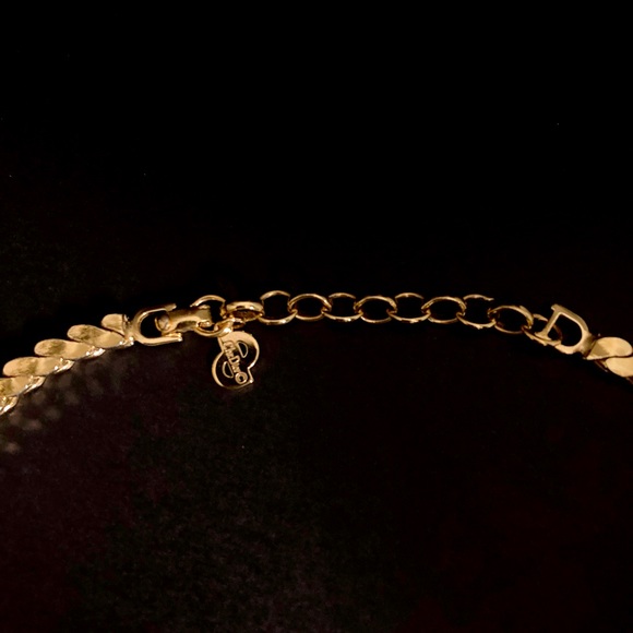 Vintage Authentic Christian Dior Gold Tone Necklace - Picture 4 of 5